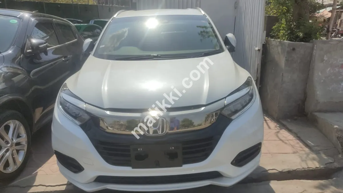 HONDA VEZEL 2018/24 AVAILABLE FOR SALE