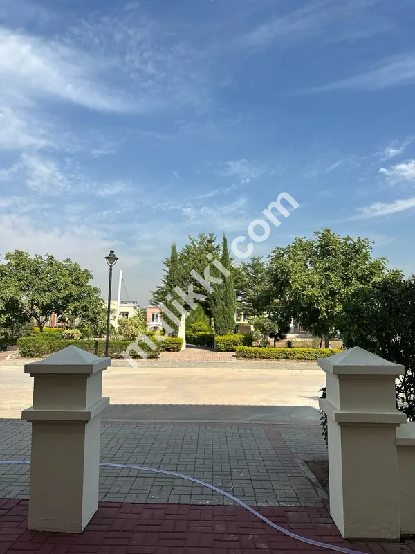 Emaar Canyon Views 25 Mrala Villa Available For Sale