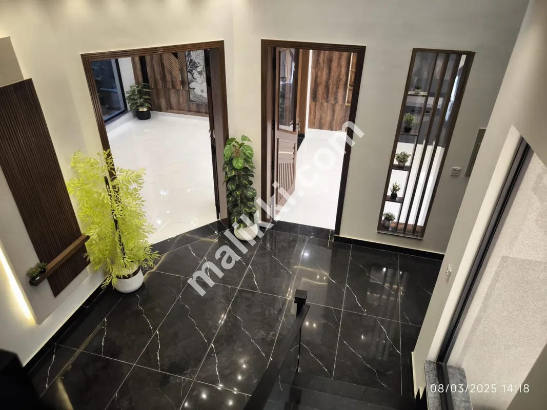 10-Marla Modern Elevation House for Sale..!!