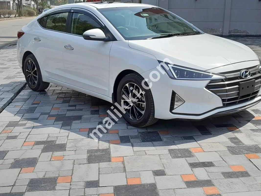 ہنڈائی ایلانٹرا 2.0