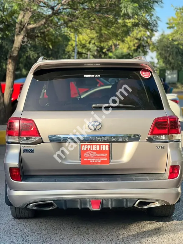 Toyota Land Cruiser Model 2019