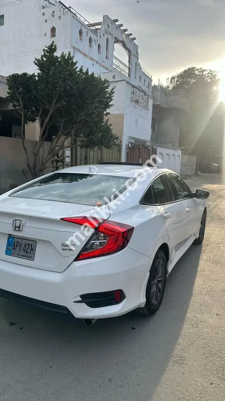Honda Civic 1.5 Turbo 2020 | اسلام آباد رجسٹرڈ | ٹوٹل جینوئن