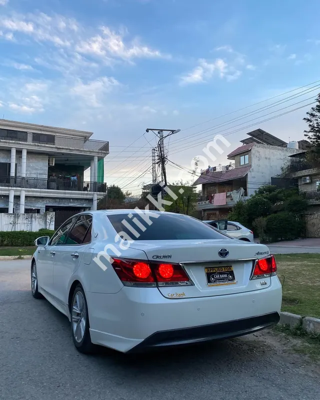 ٹویوٹا کراؤن | ایتھلیٹ جی