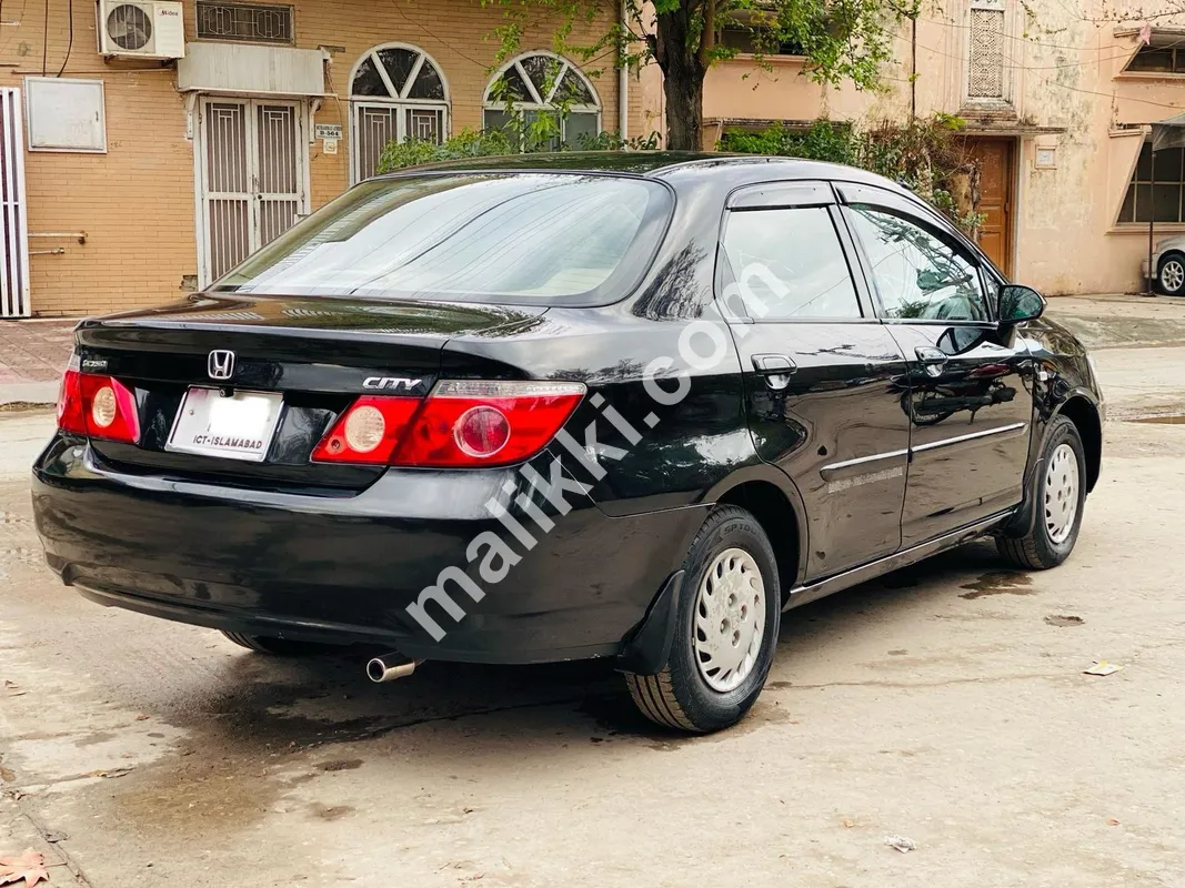 2006 model Honda City