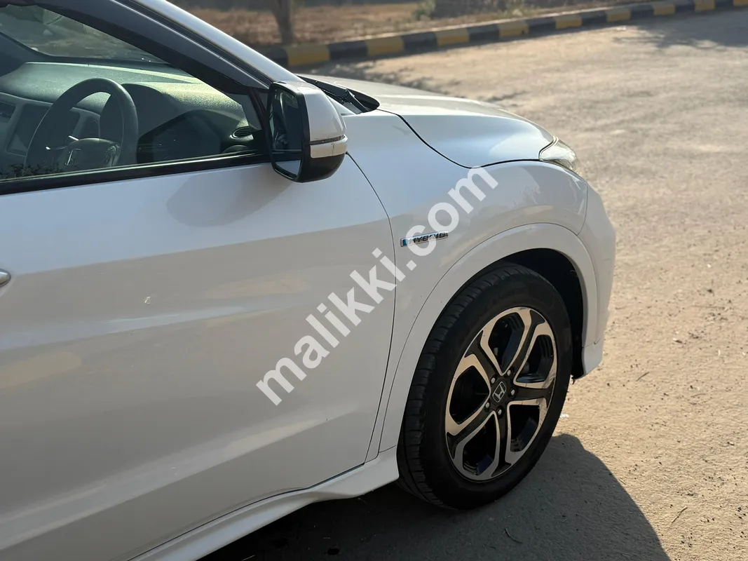 Honda Vezel Hybrid Z 