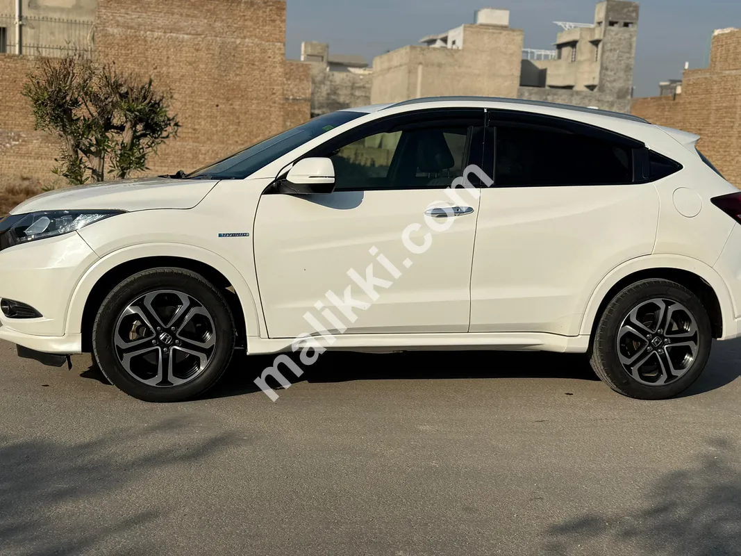 Honda Vezel Hybrid Z 