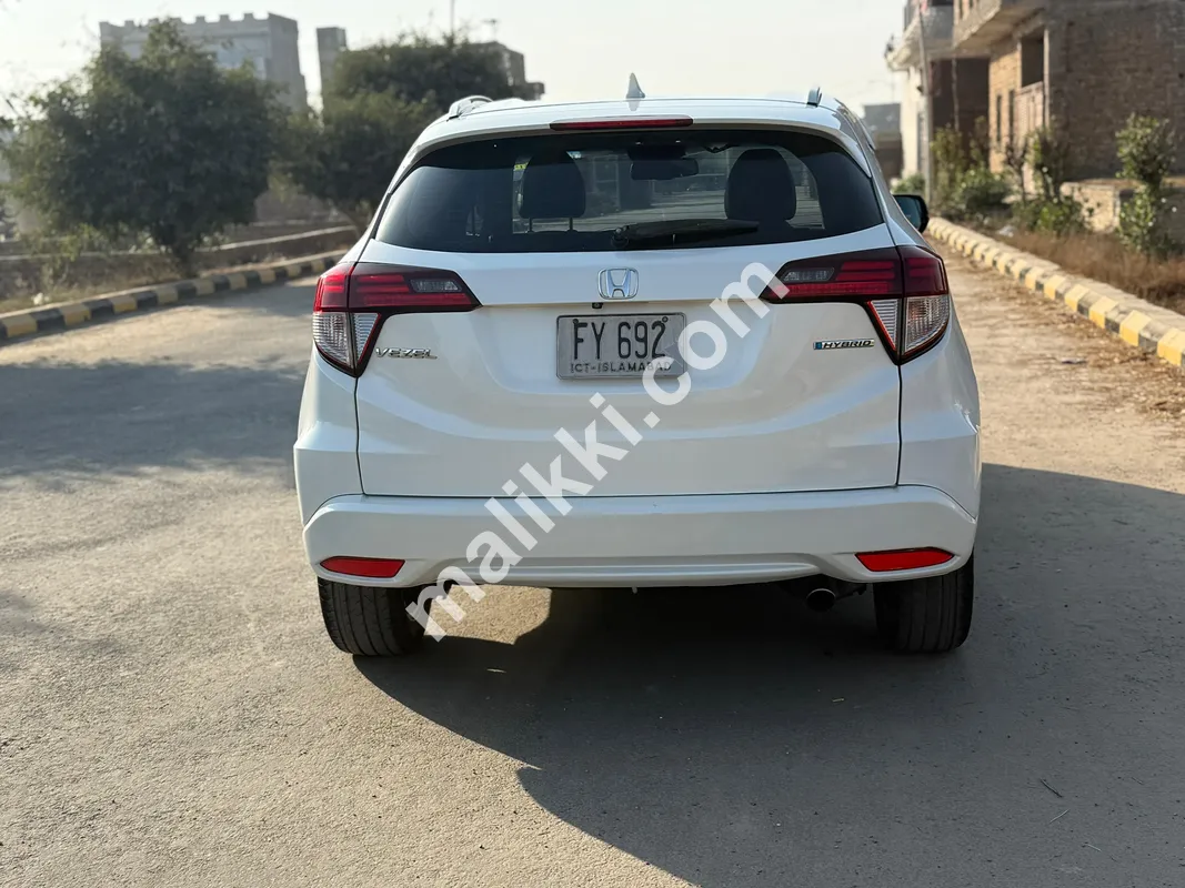 Honda Vezel Hybrid Z 
