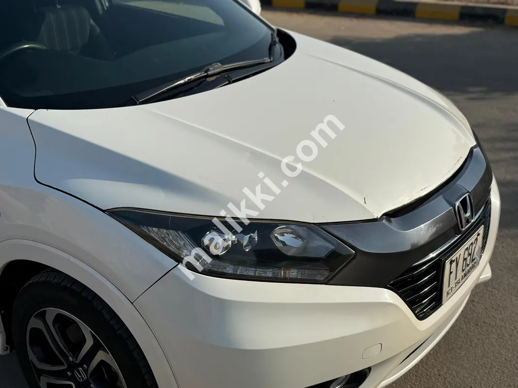 Honda Vezel Hybrid Z 