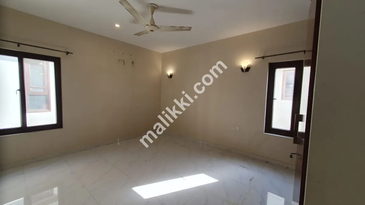 ڈی ایچ اے فیز 8، کراچی میں بنگلہ کرایہ پر دستیاب ہے۔-0