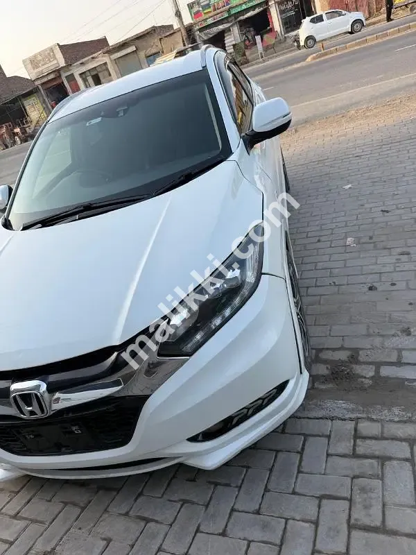 Honda Vezel 2015