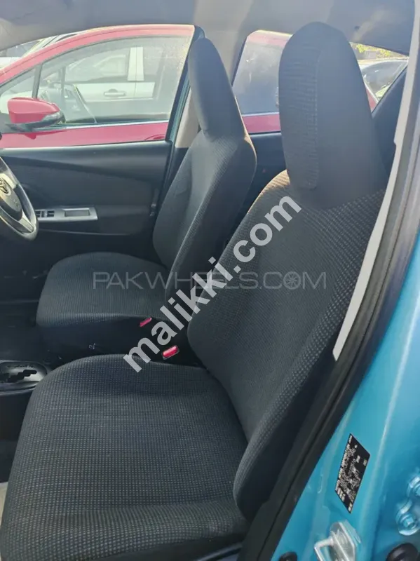 Toyota Vitz F 1.0 2014