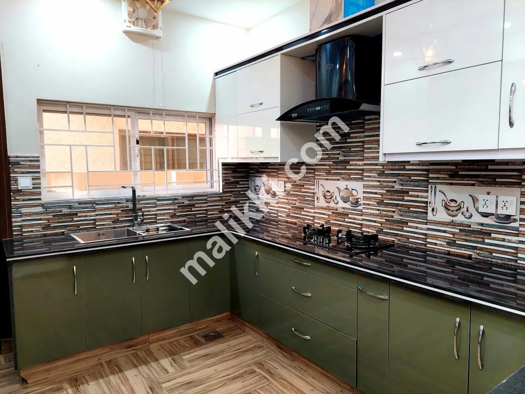 10 Marla House For Sale In Bahria Town Phase-3