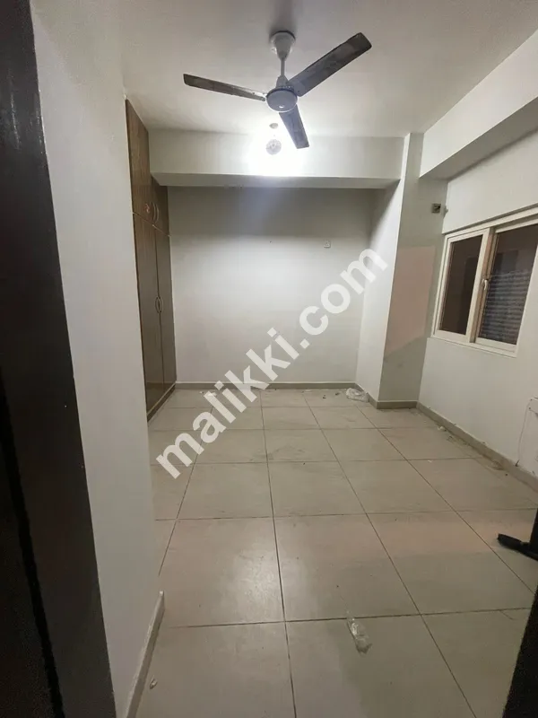 E-11/2  Unfurnished flat available for rent 