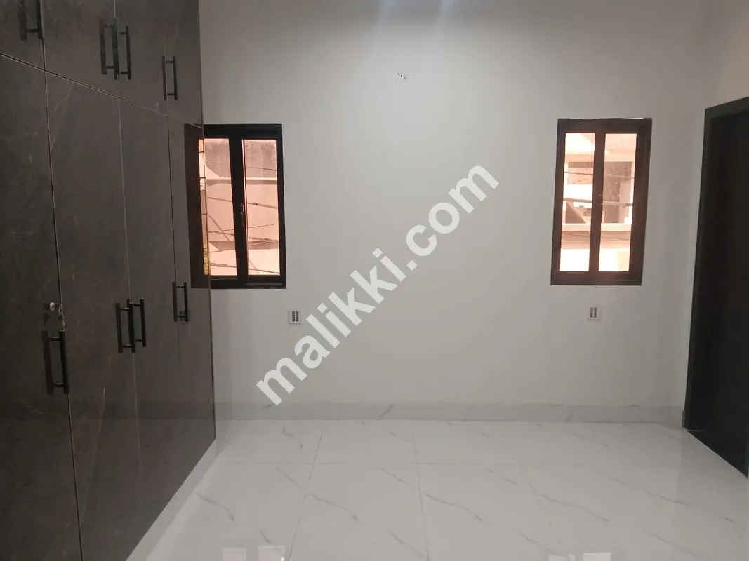 4.5 مرلہ مکان برائے فروخت