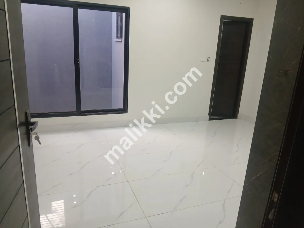 4.5 مرلہ مکان برائے فروخت