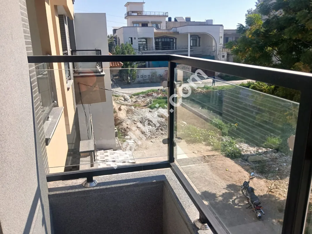 4.5 مرلہ مکان برائے فروخت