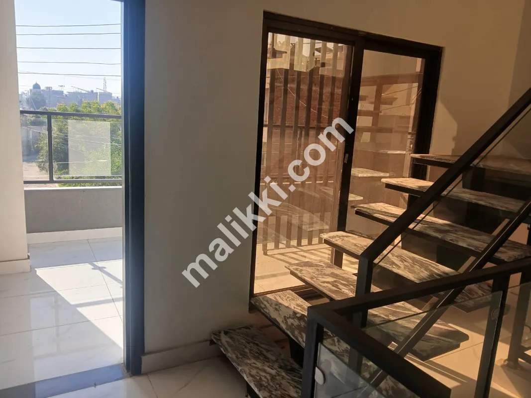 4.5 مرلہ مکان برائے فروخت