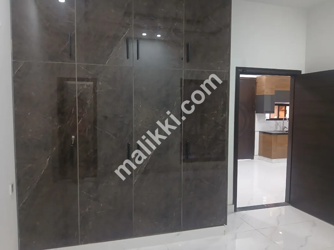 4.5 مرلہ مکان برائے فروخت