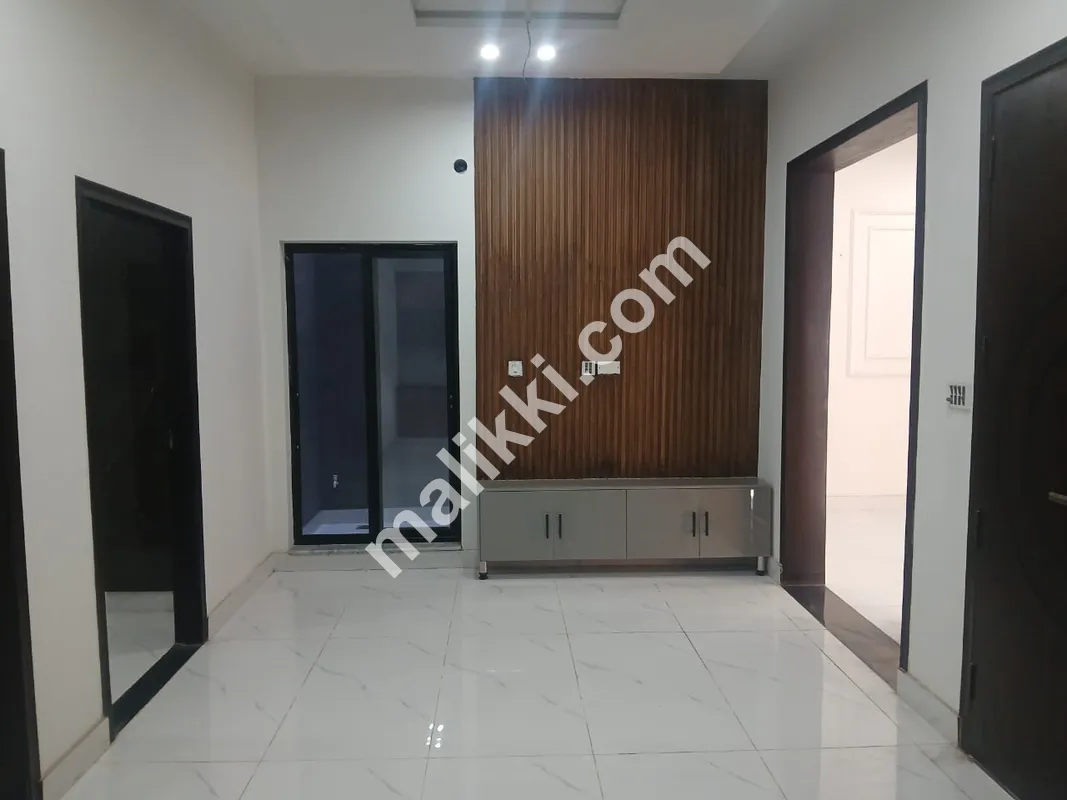 4.5 مرلہ مکان برائے فروخت