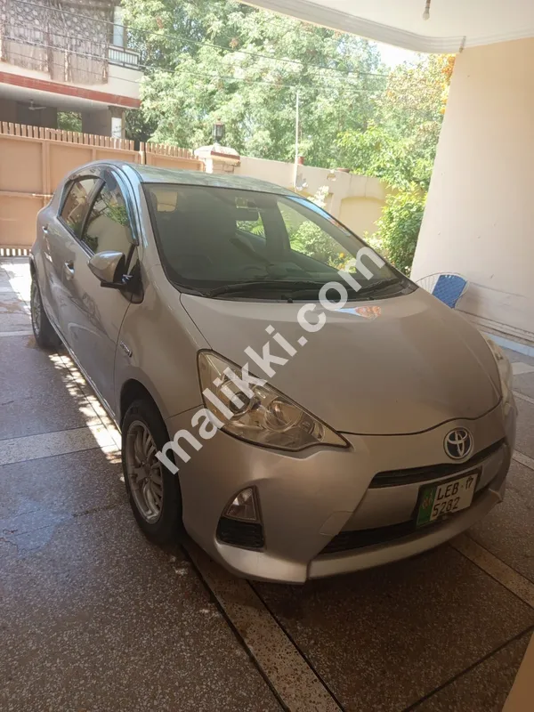 toyota aqua for sale