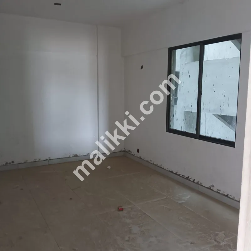 صائمہ گرینز 3 بیڈ رومز برائے فروخت