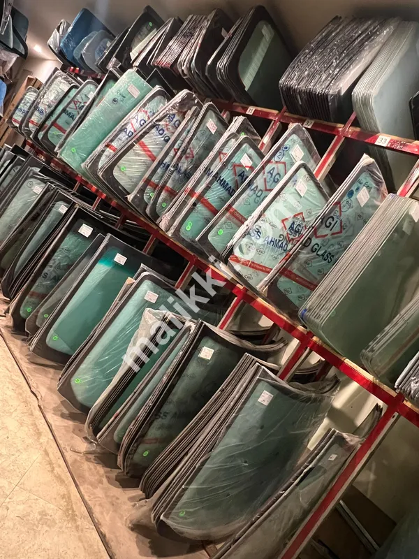 "Waqas Auto Glass: Leading Supplier of Automotive Glass Solutions in Pakistan"