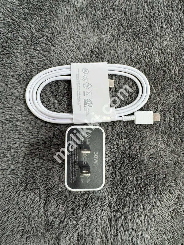Google Pixel 30 Watt Charger Available for Sale
