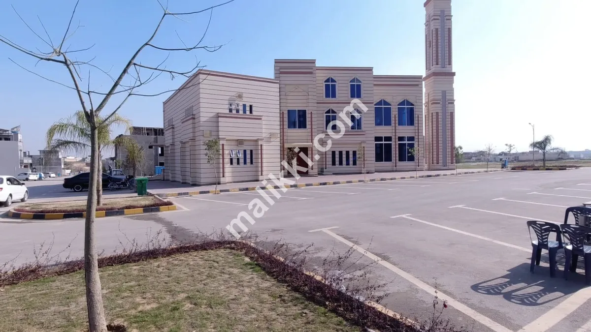 Plot #1465 for sale in F block