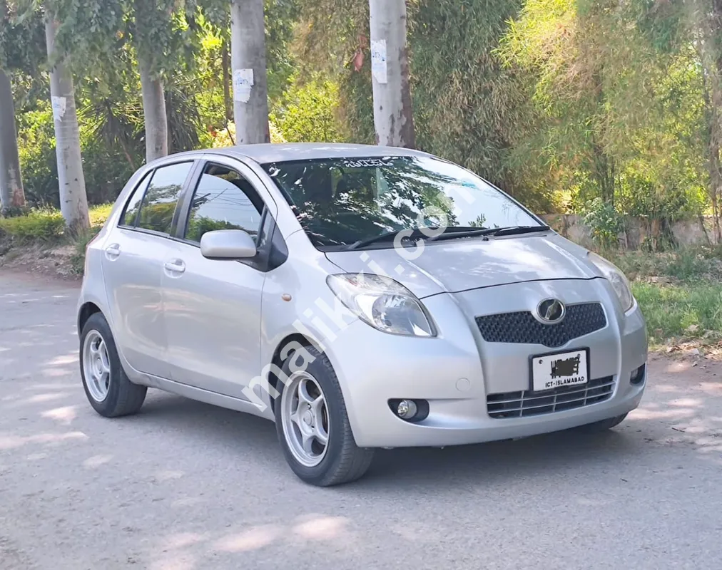  Model: Vitz fl 1.0  - Model year: 2007  Available For Sale