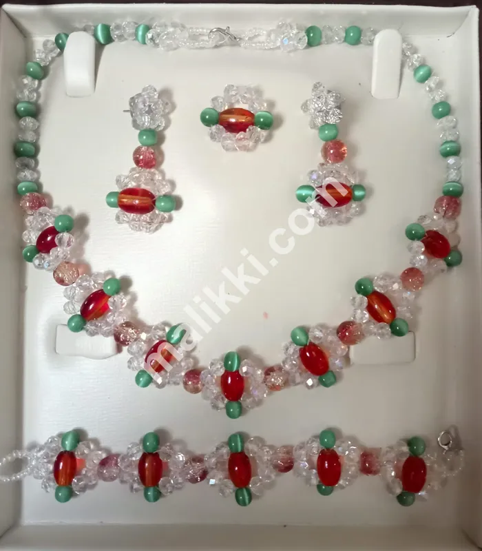 Ladies crystal Necklace set with bracelet