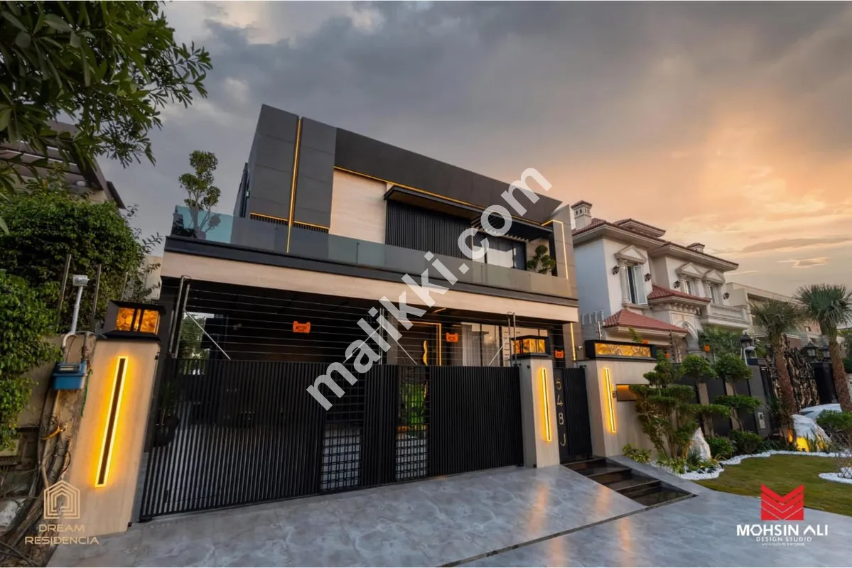 1 KANAL OWNER BUILD SOLID CONSTRUCTION BUNGALOW FOR SALE-0