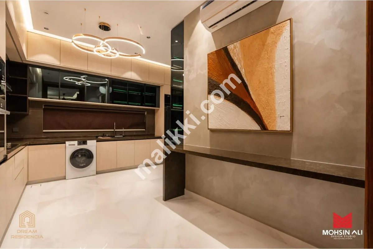 1 KANAL OWNER BUILD SOLID CONSTRUCTION BUNGALOW FOR SALE