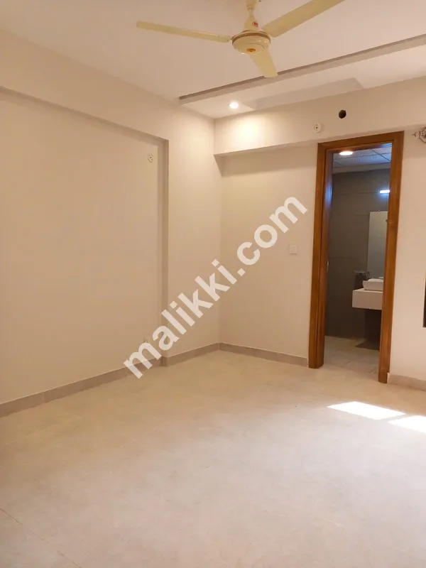 گیلیریا مال 3 بیڈ اپارٹمنٹ برائے فروخت