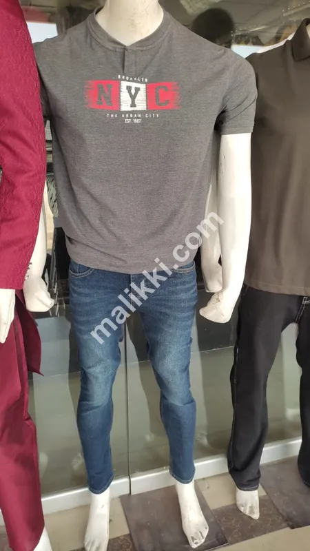 Grey Tshirt with Denim Jeans