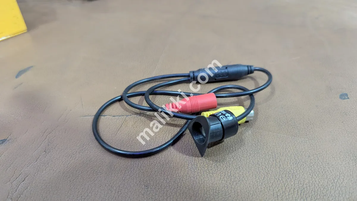 Earth One Rear View Camera-0