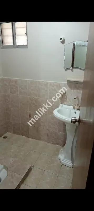 FLAT FOR SALE ZAINAB PLAZA  BLOCK-17  GULSHAN-E-IQBAL 