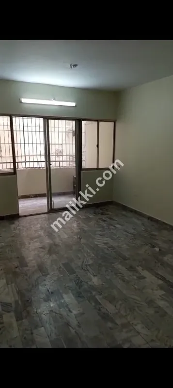 FLAT FOR SALE ZAINAB PLAZA  BLOCK-17  GULSHAN-E-IQBAL 