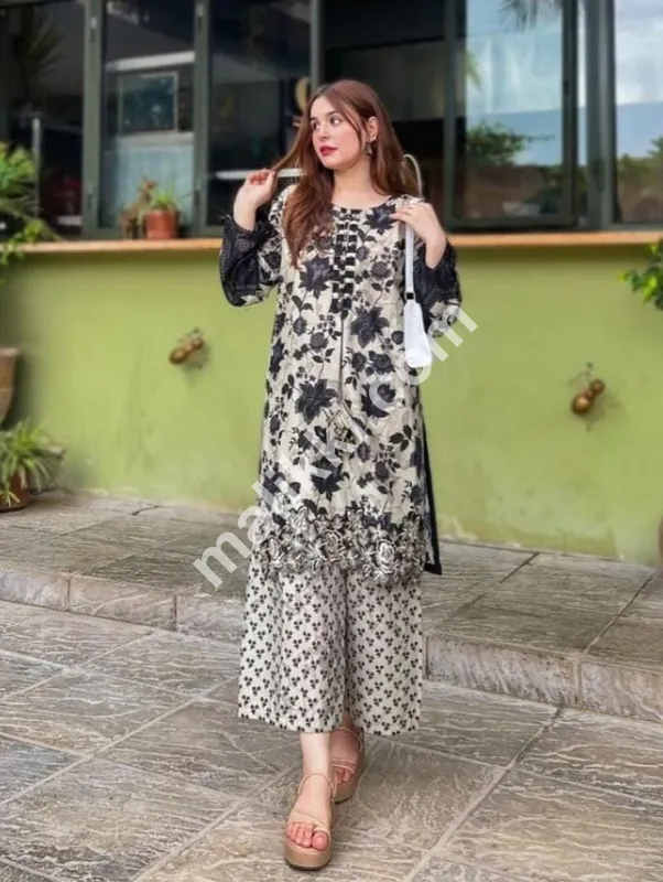 Ladies Shalwar Kameez Suit