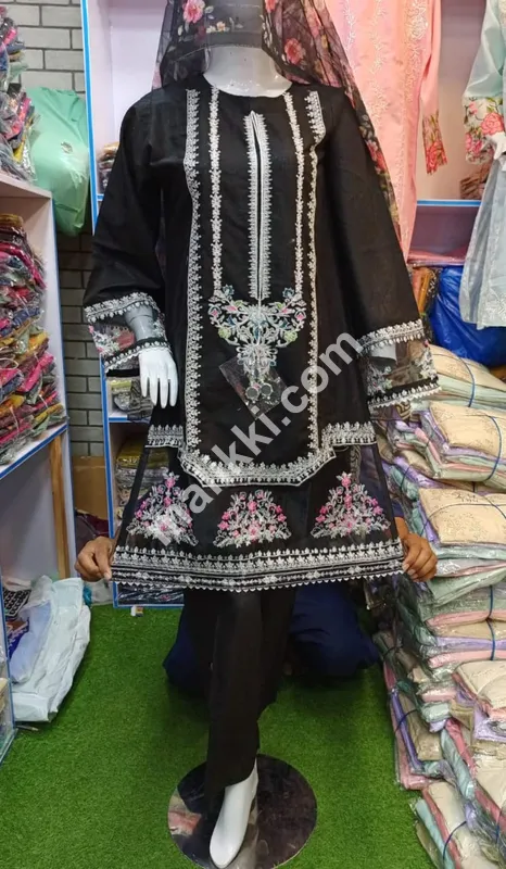 Ladies Shalwar Kameez Suit-0