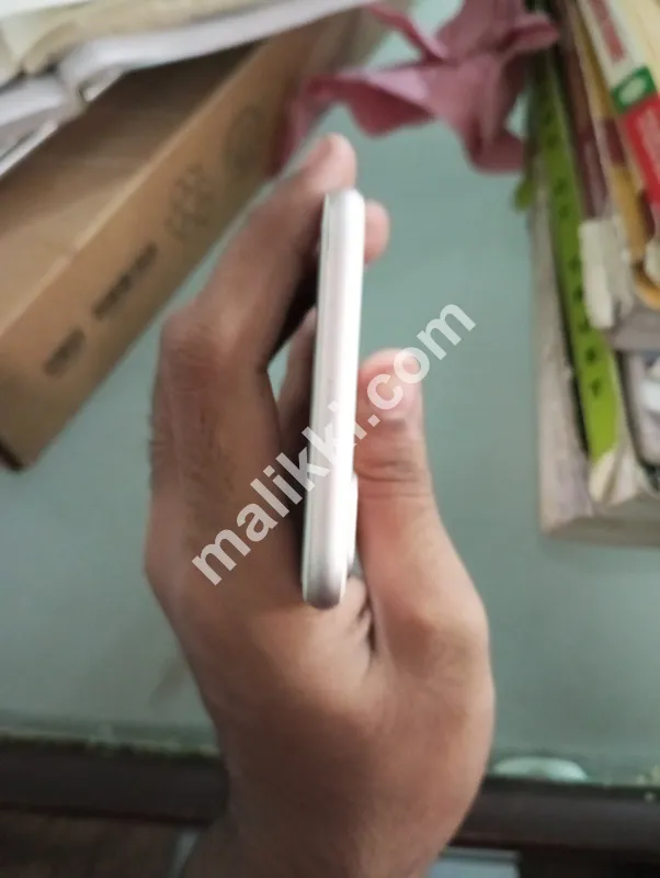 Apple iPhone 7 Plus برائے فروخت