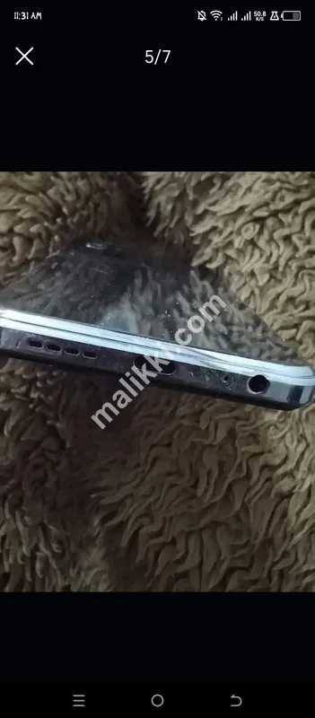 Selling tecno pova 2 neo