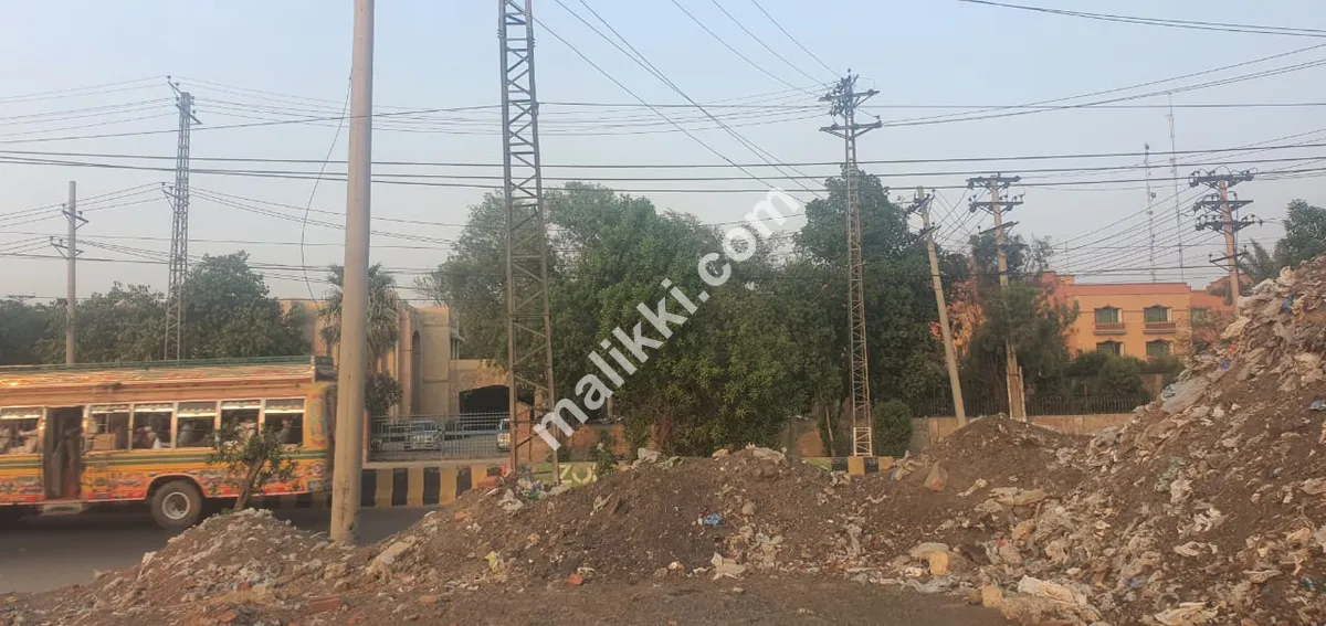185 Marla Plot For Sale on Sargodha Road near Madina University-0