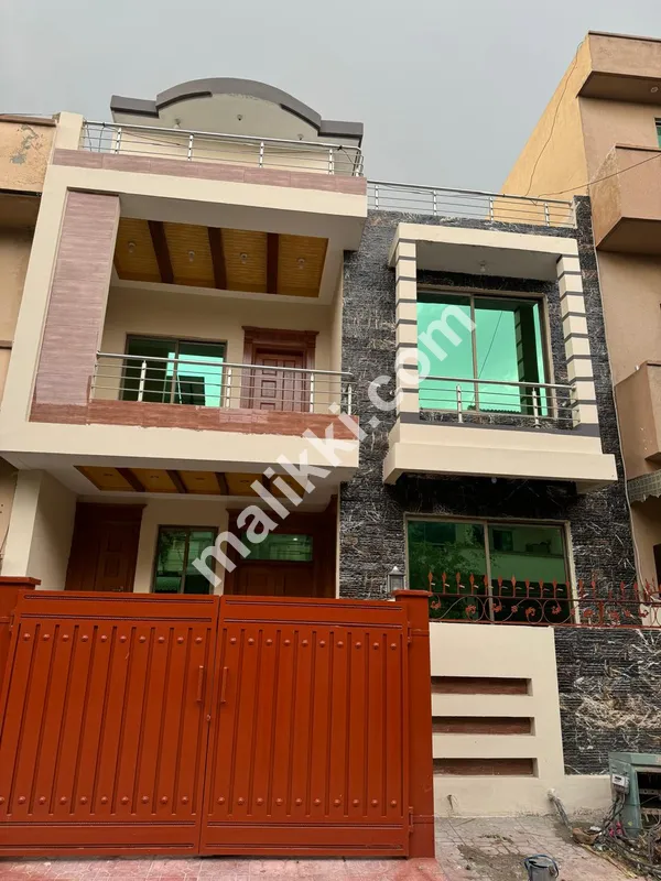 4 Marla Used Renovated House For Sale In G-13/1 
