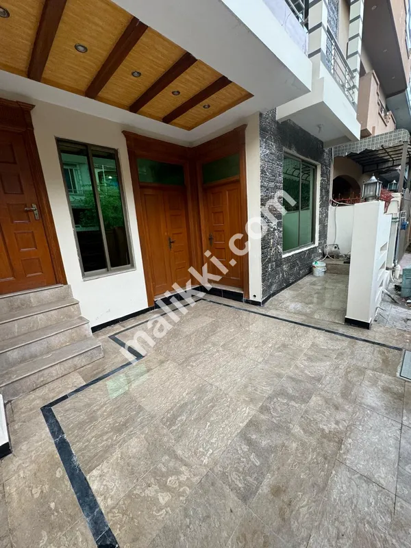 4 Marla Used Renovated House For Sale In G-13/1 