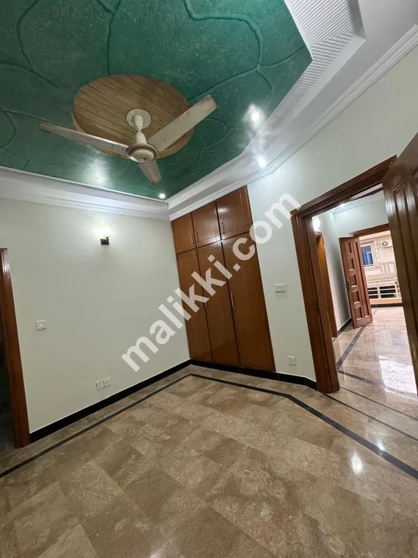 4 Marla Used Renovated House For Sale In G-13/1 