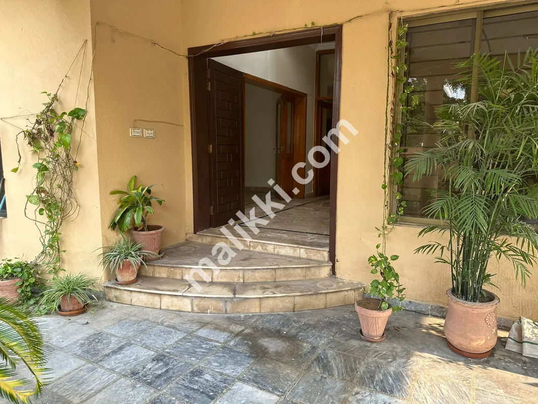 01 Kanal House Available For Sale In DAH 1 Islamabad