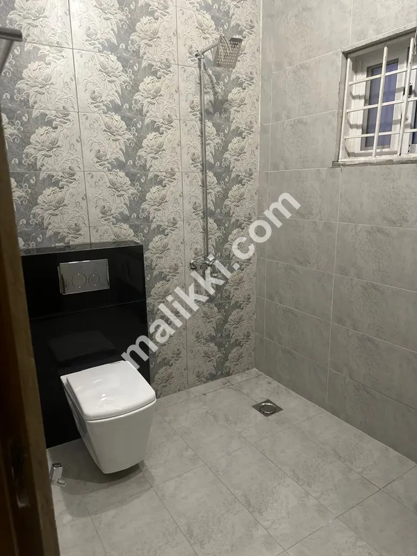     Bahria Town Phase 8    Sector M 5 Marla   Brand New House Available  For Sale