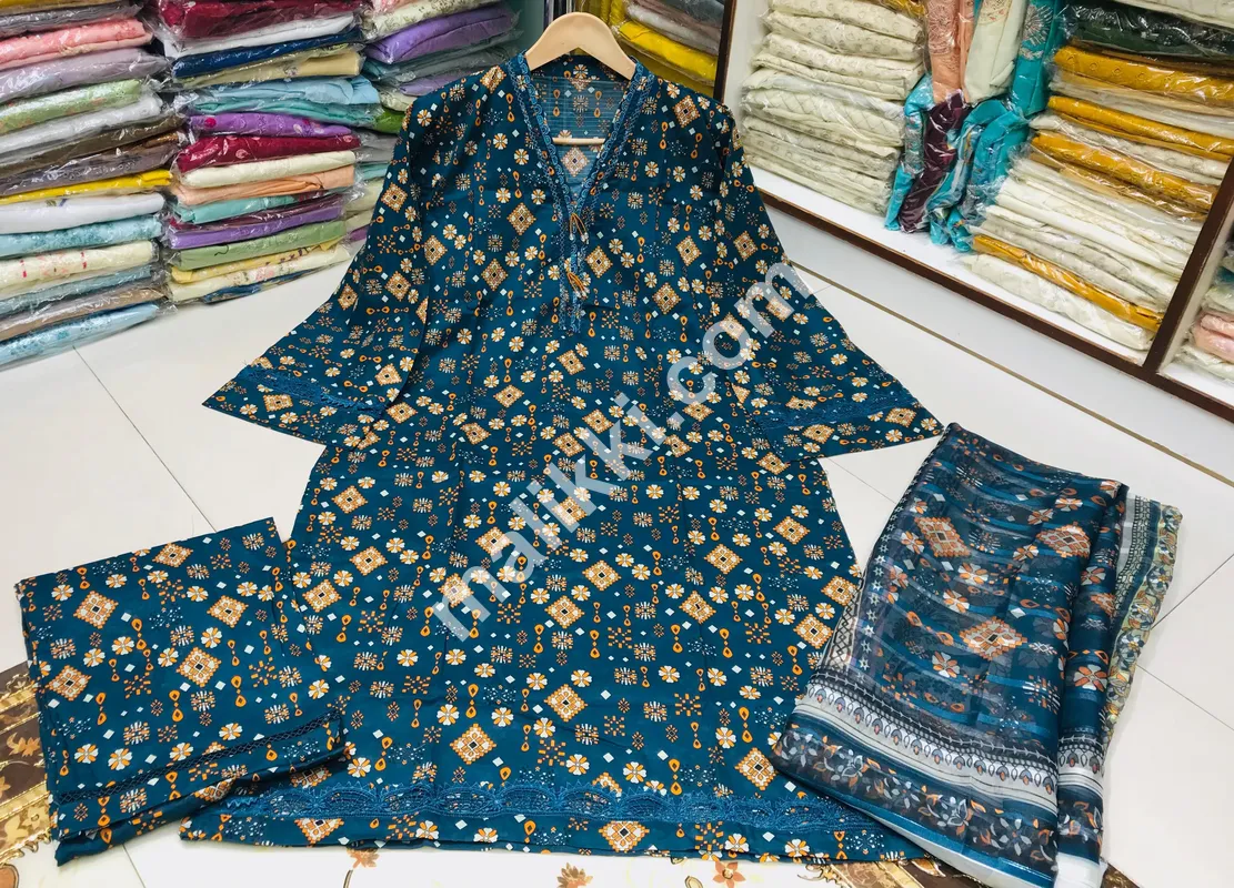 Lawn Fabric Shalwar Kameez Suit for Ladies-0