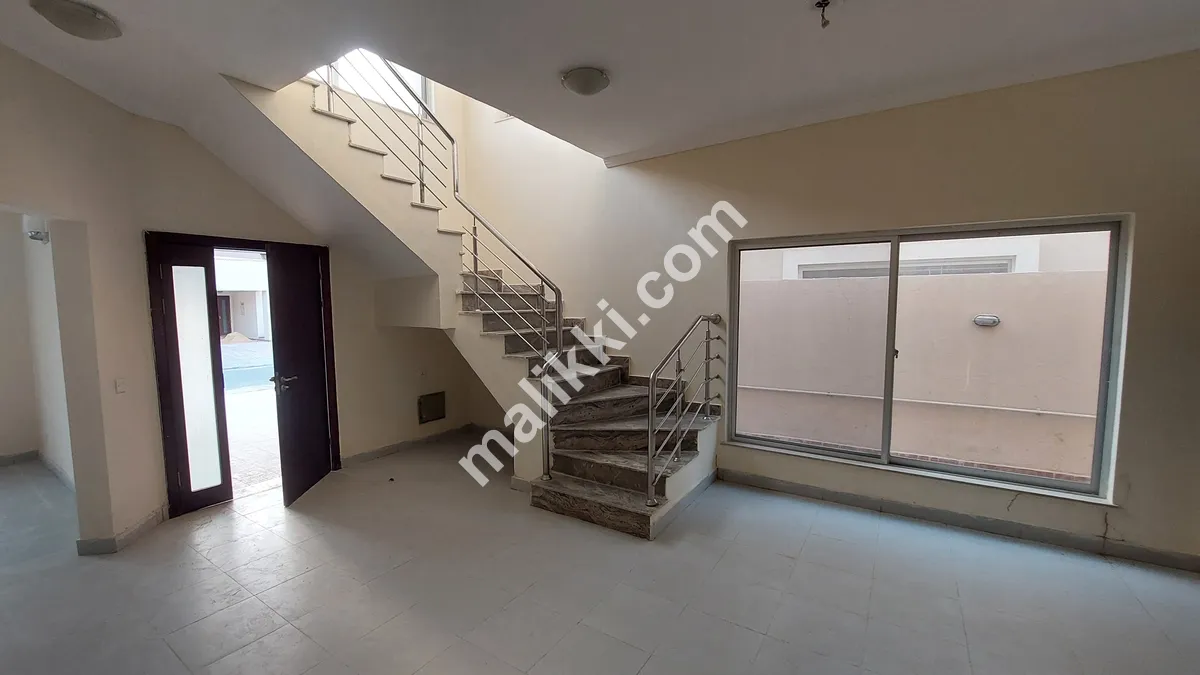 بحریہ ٹاؤن کراچی میں بالکل نیا گھر 