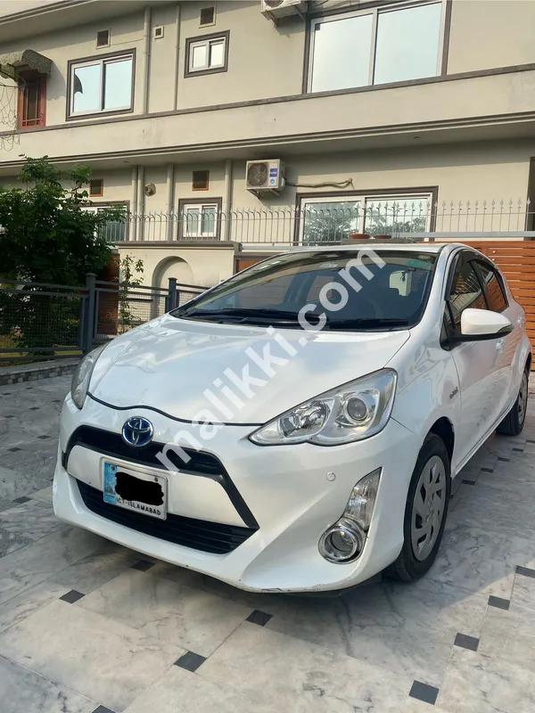 toyota Aqua S push for sale 